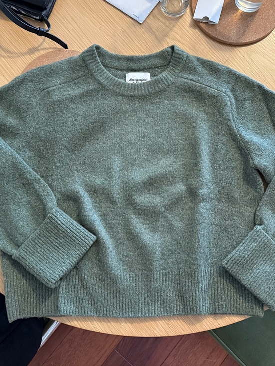 Abercrombie & Fitch Sweaters - Abercrombie & Fitch Madeline Crewneck Sweater